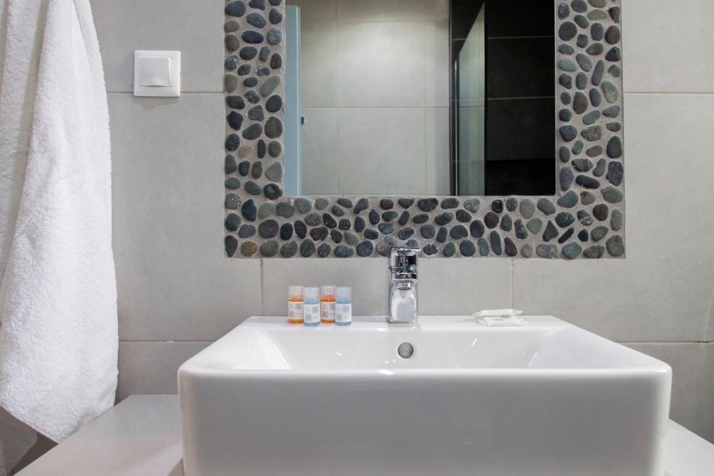 Armonia Hotel نيدري المظهر الخارجي الصورة